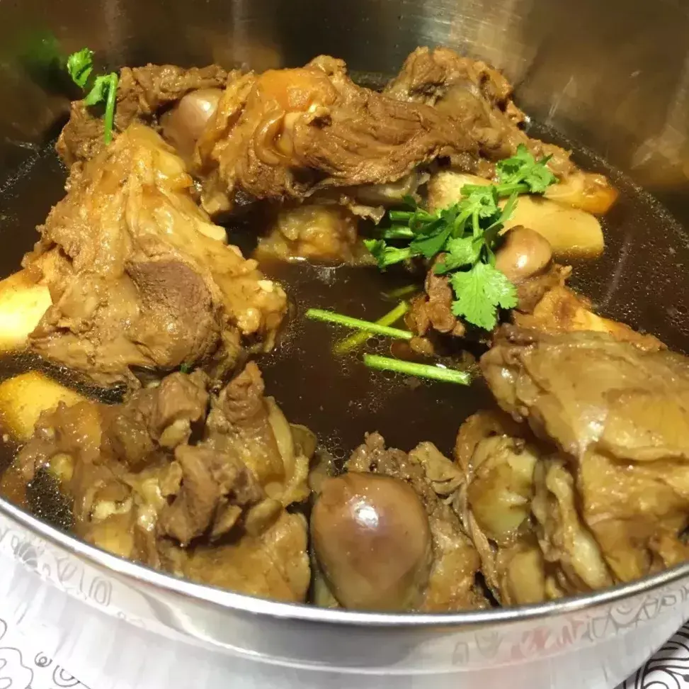 青岛这10家酱骨头，大口吃肉大口喝酒，怎一个爽字了得-北京餐饮网