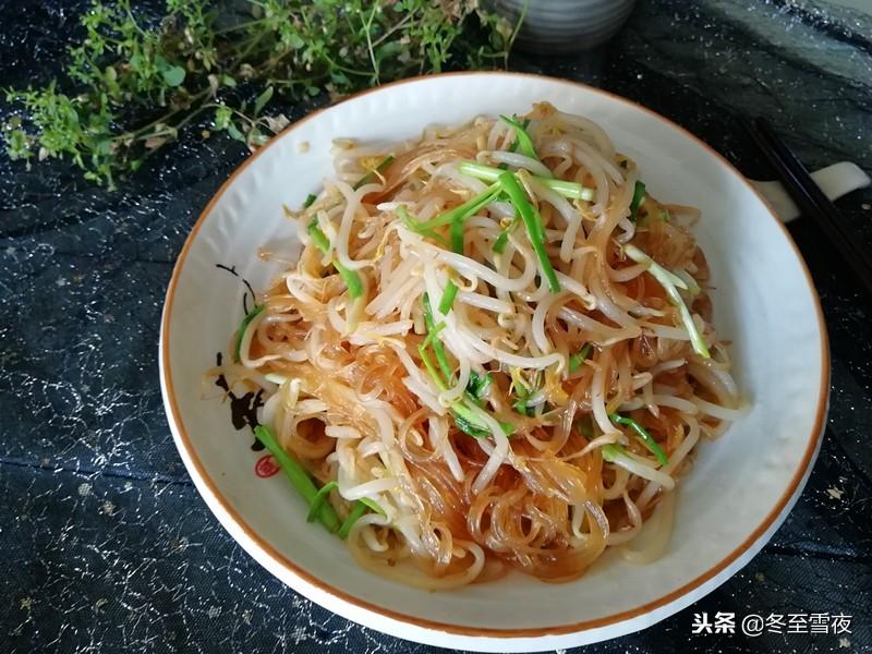 教你在家做绿豆芽炒粉丝，豆芽脆嫩鲜香，粉丝劲道爽滑不粘锅-北京餐饮网